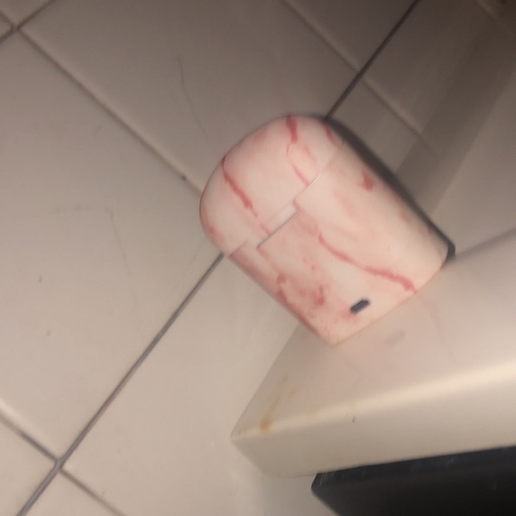 BlueTooth Headphones. - Picture 2 of 3